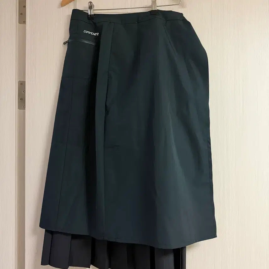 [BUNJANG] Spider 2-Way Skirt / 스파이더 2way 스커트 플리츠 + 랩스커트