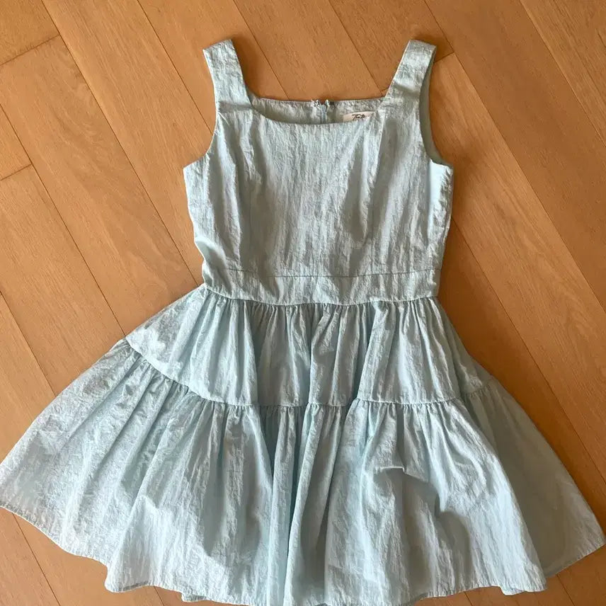 [BUNJANG] Thetis Cream Nylon Mini Dress / 더티스 크림 나일론 원피스