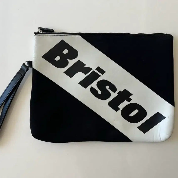 [BUNJANG] FC R Bristol Black Clutch Bag / FC Real Bristol 블랙 클러치백