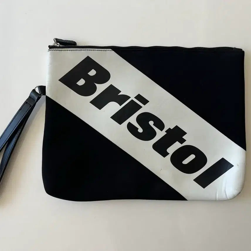 [BUNJANG] FC R Bristol Black Clutch Bag / FC Real Bristol 블랙 클러치백