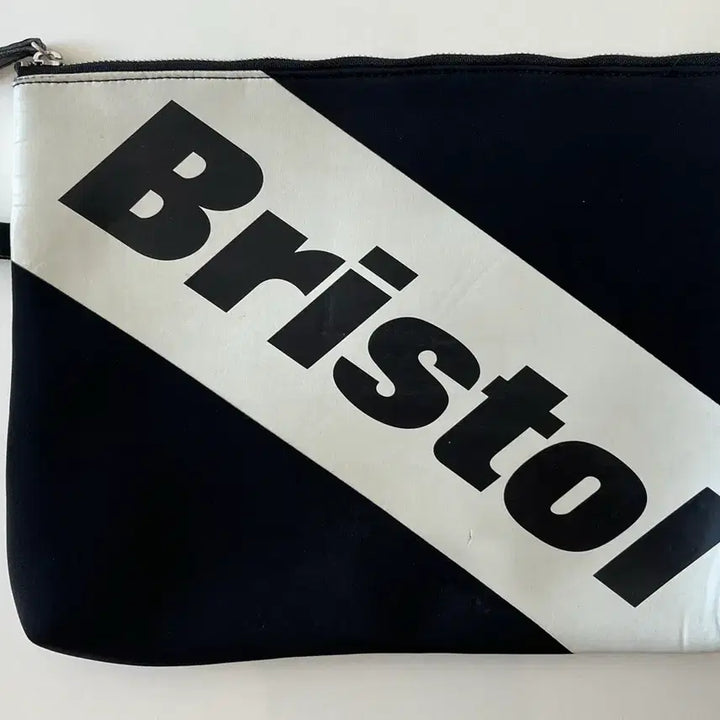 [BUNJANG] FC R Bristol Black Clutch Bag / FC Real Bristol 블랙 클러치백