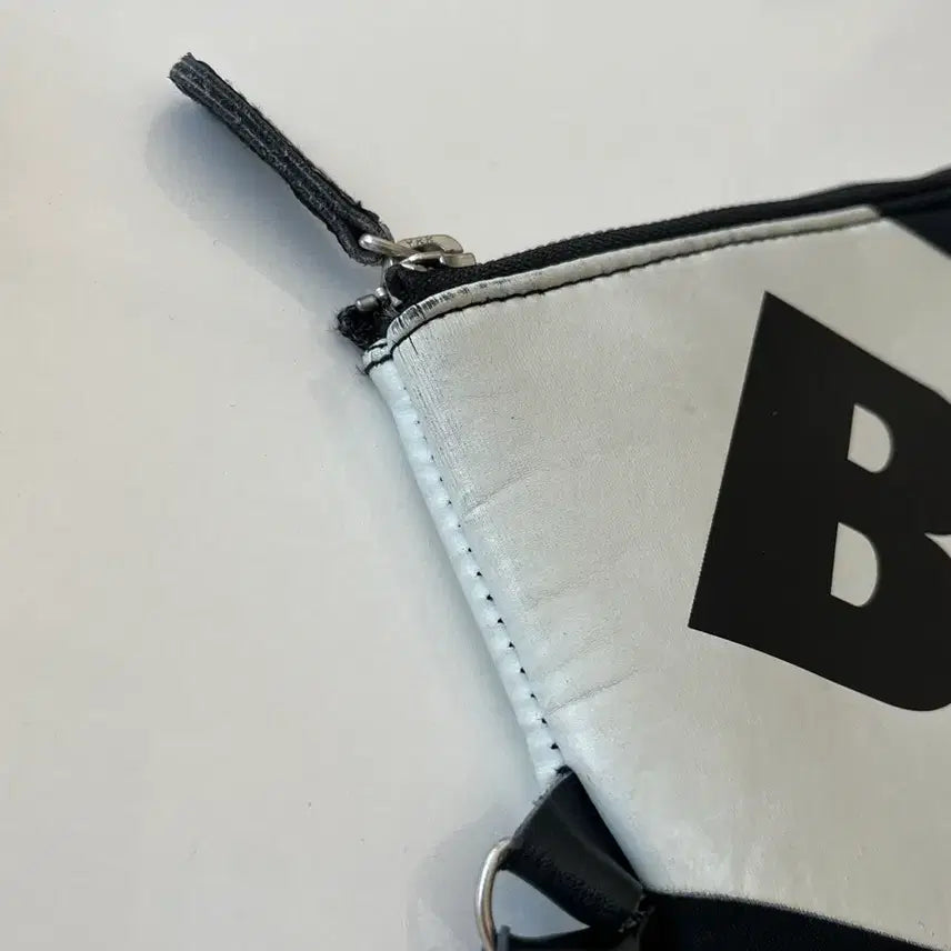 [BUNJANG] FC R Bristol Black Clutch Bag / FC Real Bristol 블랙 클러치백
