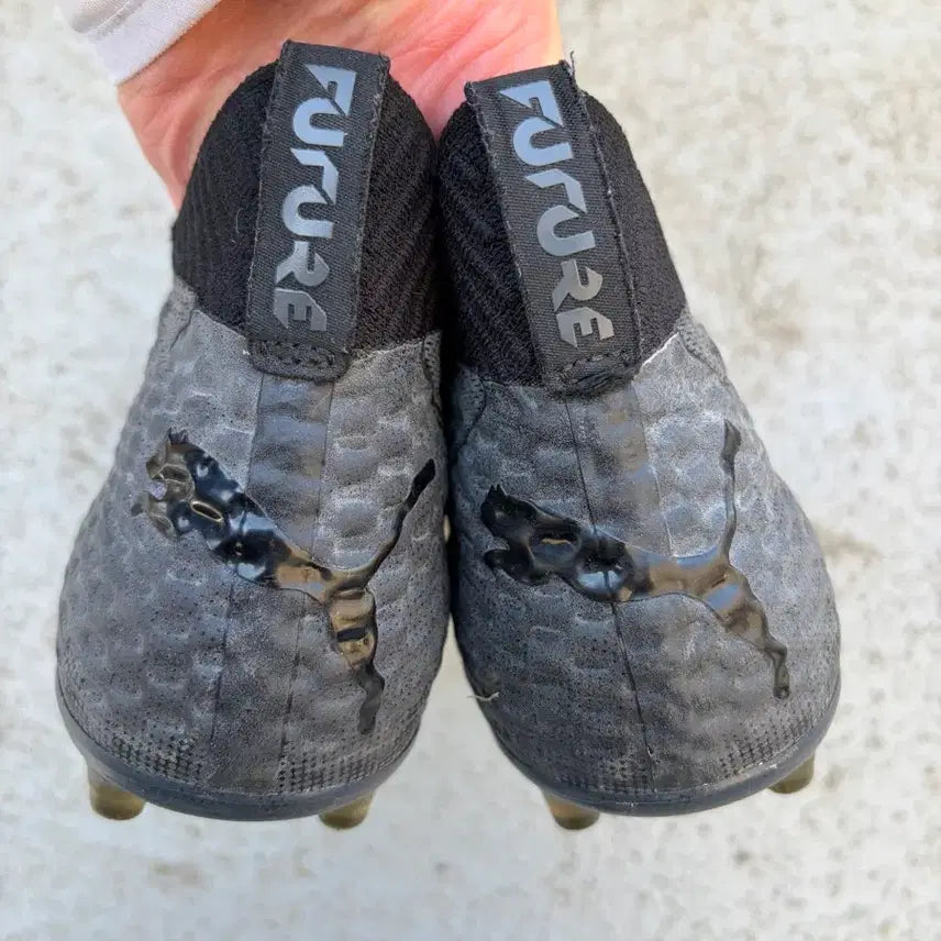 [BUNJANG] Puma Future 18.1 Netfit 255 All Black Cleats / 푸마 퓨쳐 18.1 넷핏 255 올블랙