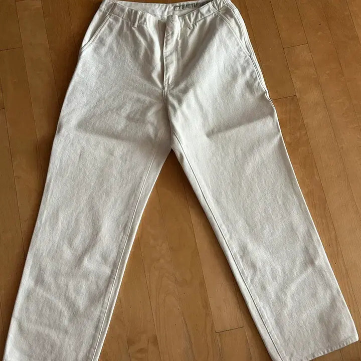 [BUNJANG] Pottery White Denim Jeans / 포터리 화이트 데님