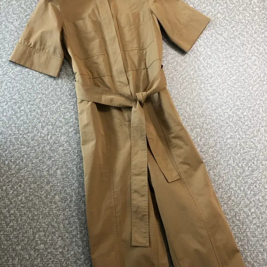 [BUNJANG] COS Belted Jumpsuit - 32 - Beige Jumpsuit / COS 코스 벨티드 점프수트 32 바스락 반팔 베이지 점프슈트