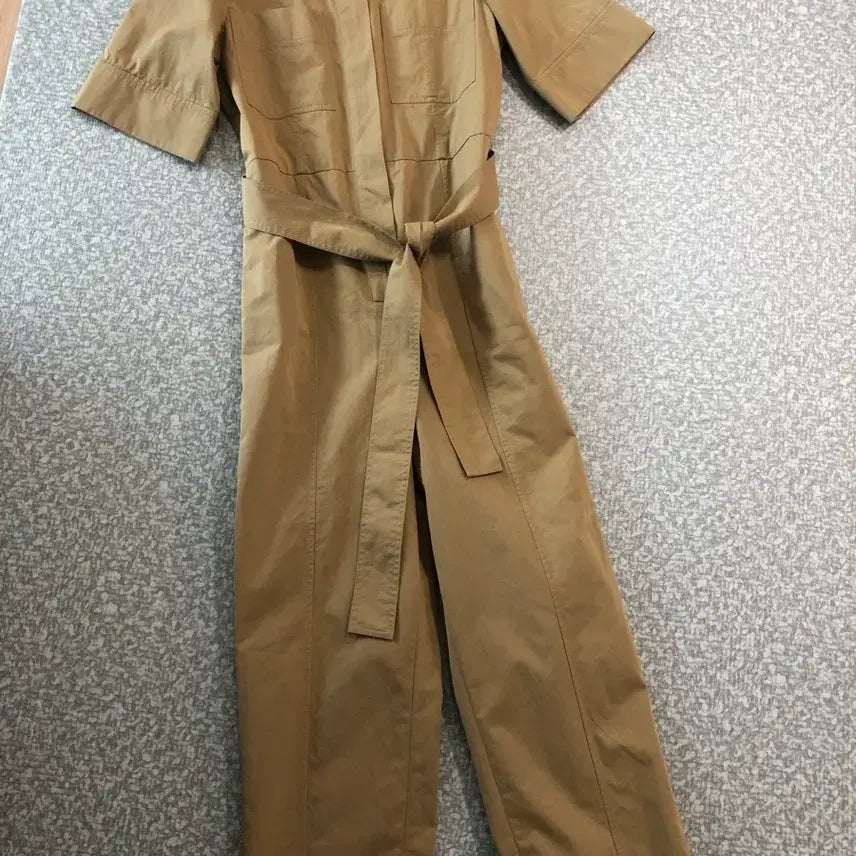 [BUNJANG] COS Belted Jumpsuit - 32 - Beige Jumpsuit / COS 코스 벨티드 점프수트 32 바스락 반팔 베이지 점프슈트