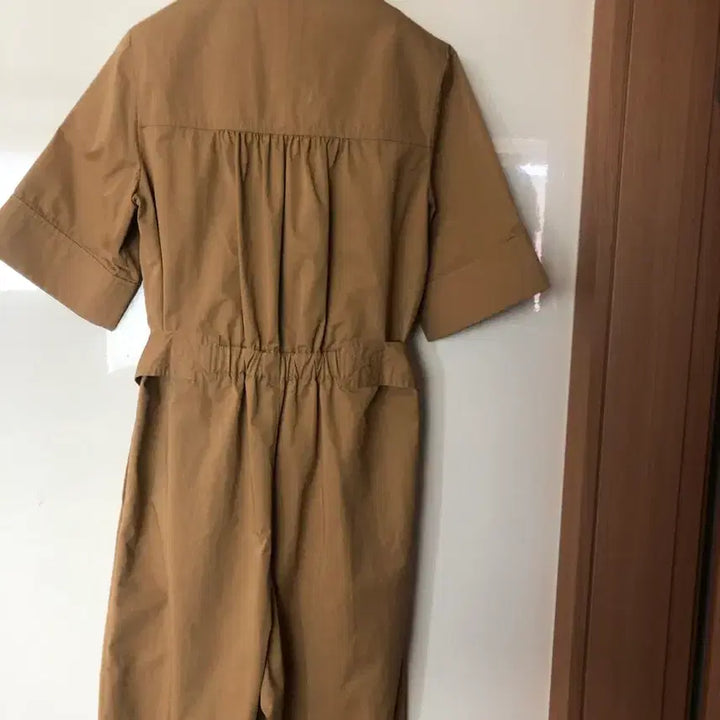 [BUNJANG] COS Belted Jumpsuit - 32 - Beige Jumpsuit / COS 코스 벨티드 점프수트 32 바스락 반팔 베이지 점프슈트
