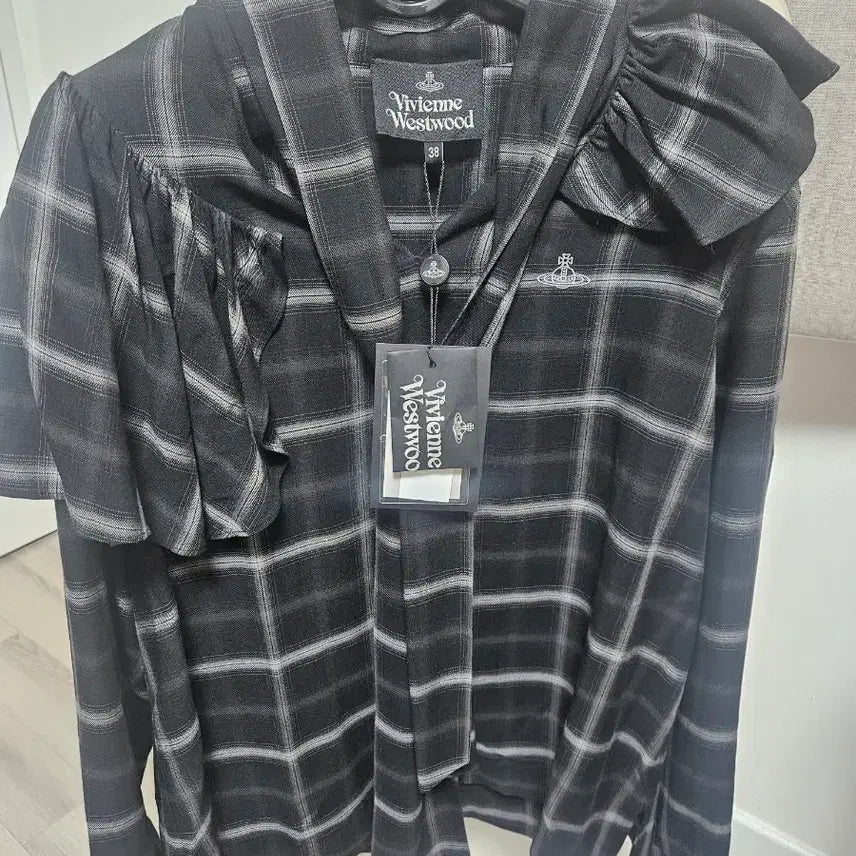 [BUNJANG] Vivienne Westwood Checkered Shirt Blouse (Size 38) / 비비안웨스트우드 체크 셔츠 블라우스 38 새건 백화점