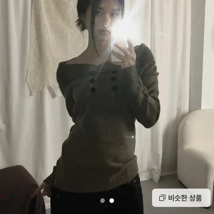 [BUNJANG] Pohaus Off-Shoulder Knit Sweater / 포하우스 오프숄더 니트 브라운