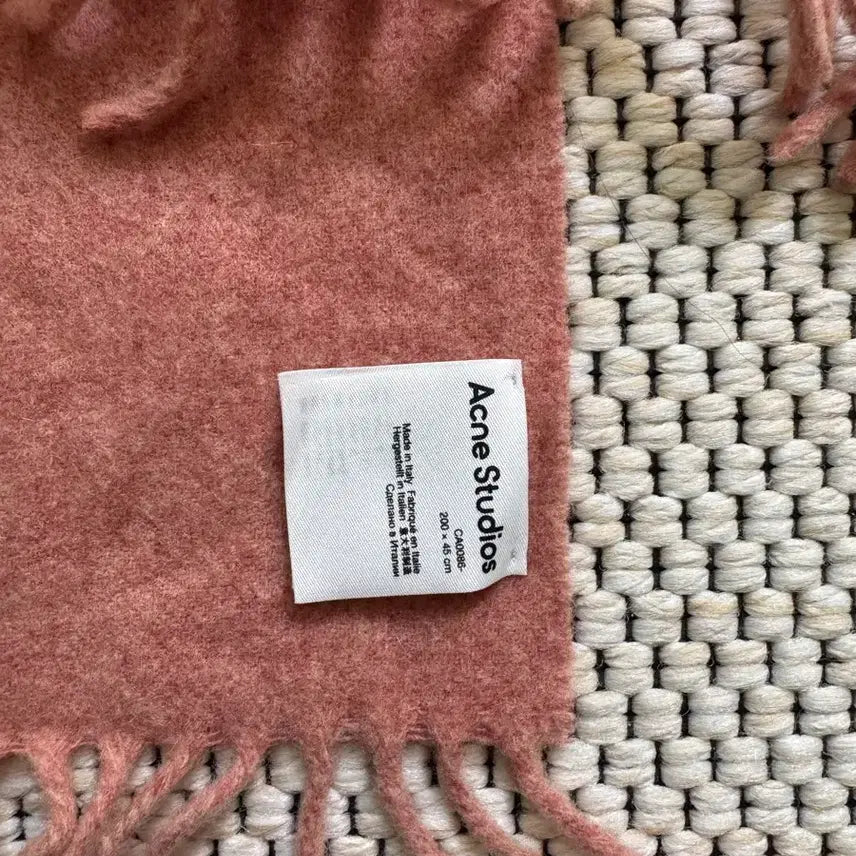 [BUNJANG] Acne Studios Pink Muffler / 아크네 스튜디오 핑크 머플러
