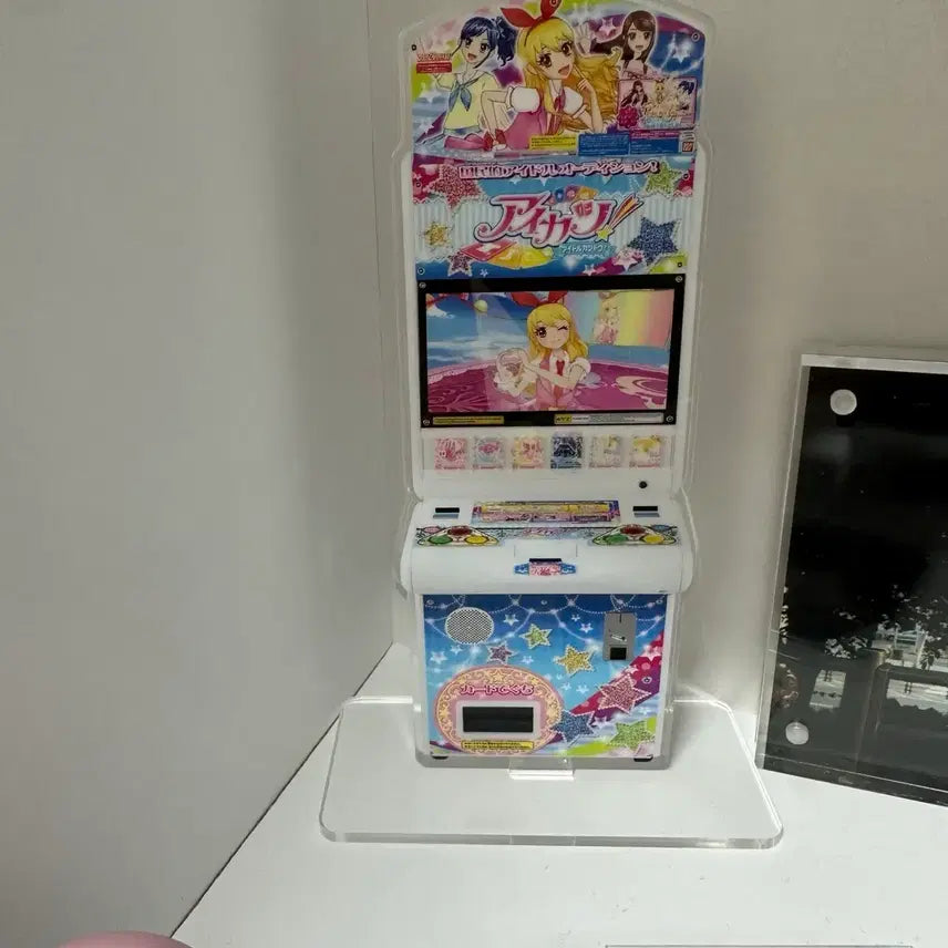 [BUNJANG] Aikatsu! Ichinose Ichigo Arcade Acrylic Stand / 아이카츠 아이엠스타 아케이드 이치네제 이치고 게임기 아크릴