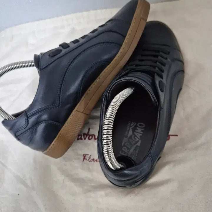 [BUNJANG] Ferragamo Sneakers (Size 255) / 페라가모 스니커즈255사이즈