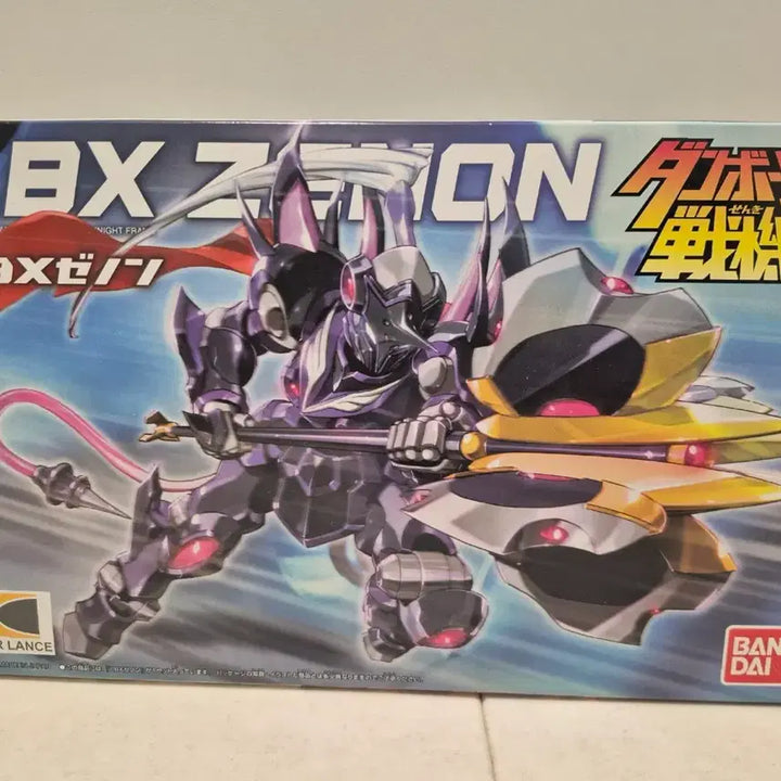 [BUNJANG] Cardboard Senki LBX Xenon Plastic Model Kit (One Side Vinyl Opened) / 골판지전사 골판지전기 LBX 제논 프라모델 한쪽 비닐만 개봉 8만원 택비