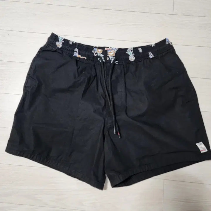 [BUNJANG] MAKAHA Swim Shorts / MAKAHA 쇼츠 수영복 반바지 M