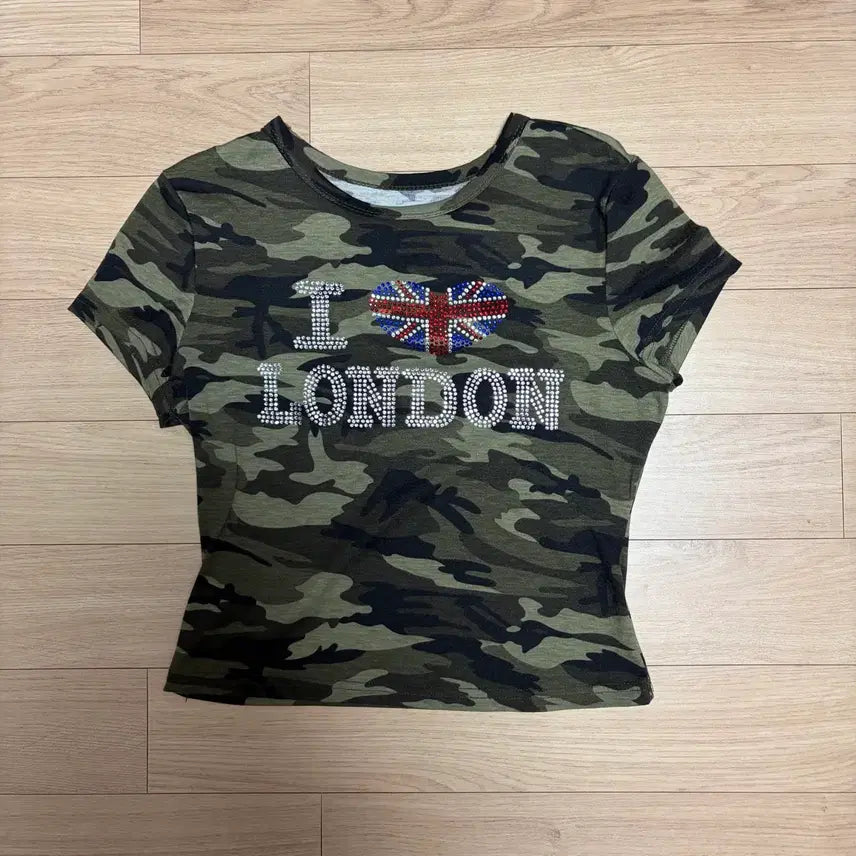 [BUNJANG] Black Camo Cropped T-Shirt / 크롭티 세미크롭티 블랙 카모 크롭