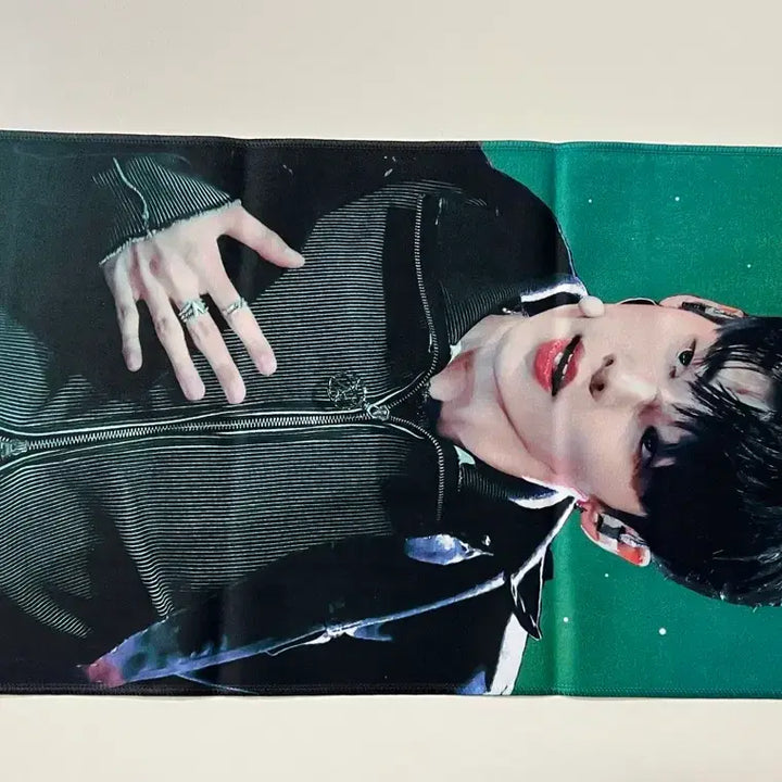[BUNJANG] EVNNE Lee Jeonghyeon Slogan / 이븐 이정현 슬로건