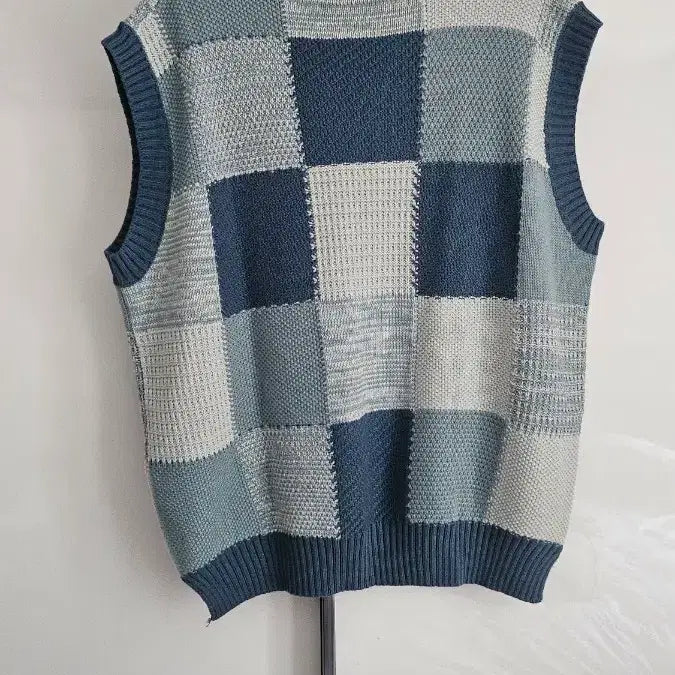 [BUNJANG] General Idea Patchwork Knit Vest M / 제너럴 아이디어 패치워크 니트조끼 M