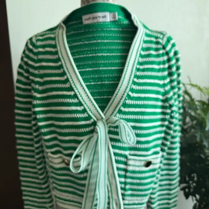[SOLD OUT] 셀프포트레이트 그린 스트라이프 가디건