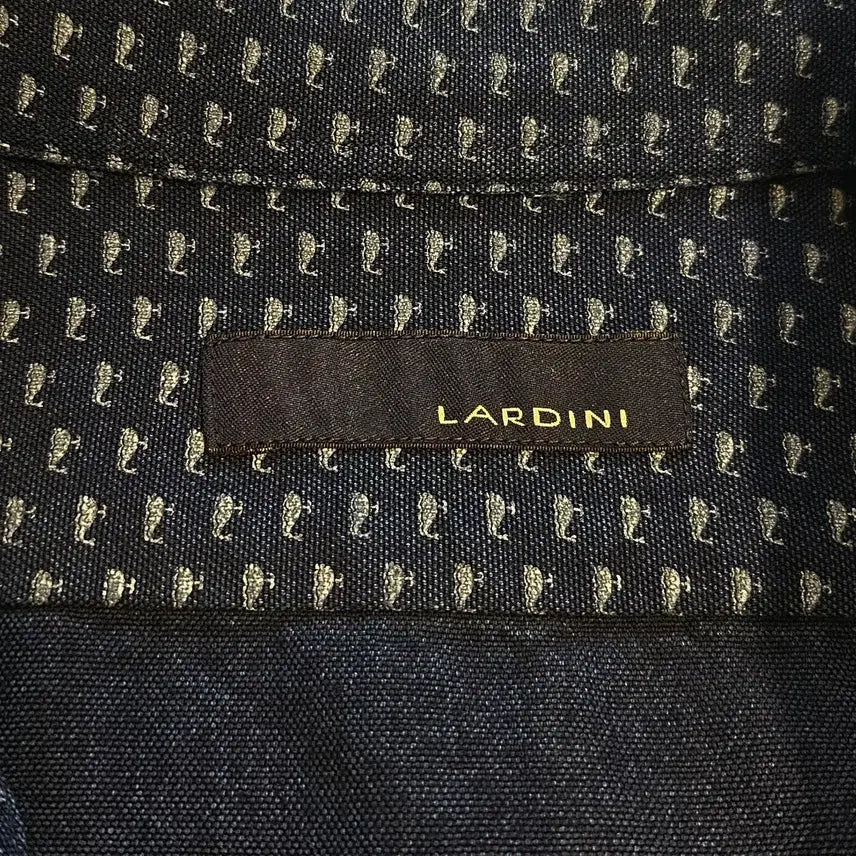 [SOLD OUT] 라르디니 셔츠