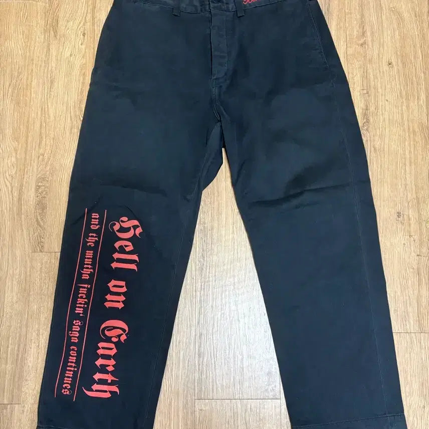 [BUNJANG] Supreme x Bernadette Corporation 23SS Chino Pants / 23ss 슈프림X베르나데트 코퍼레이션 치노팬츠(36)