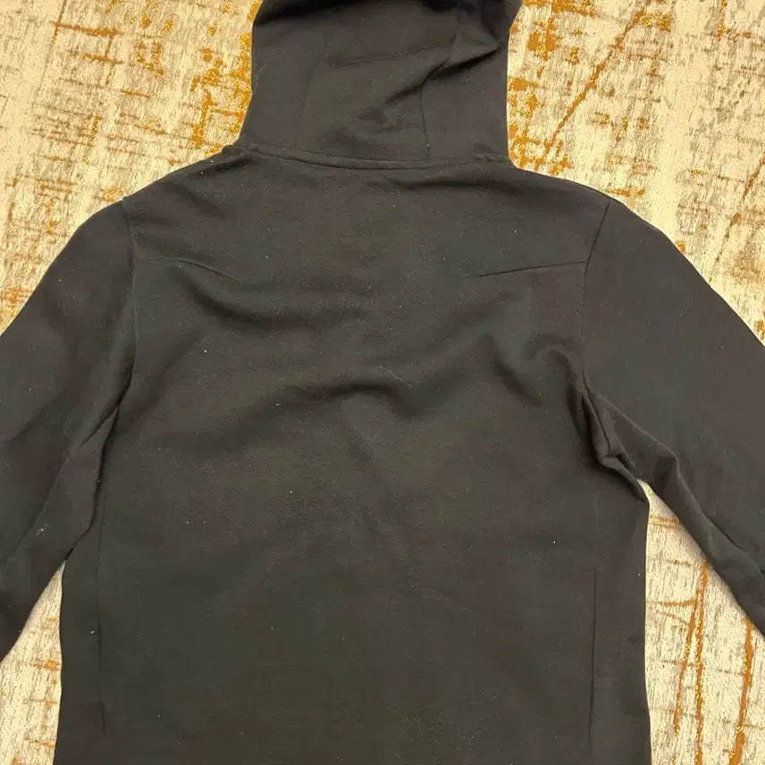 [SOLD OUT] 나이키 테크백 판매
