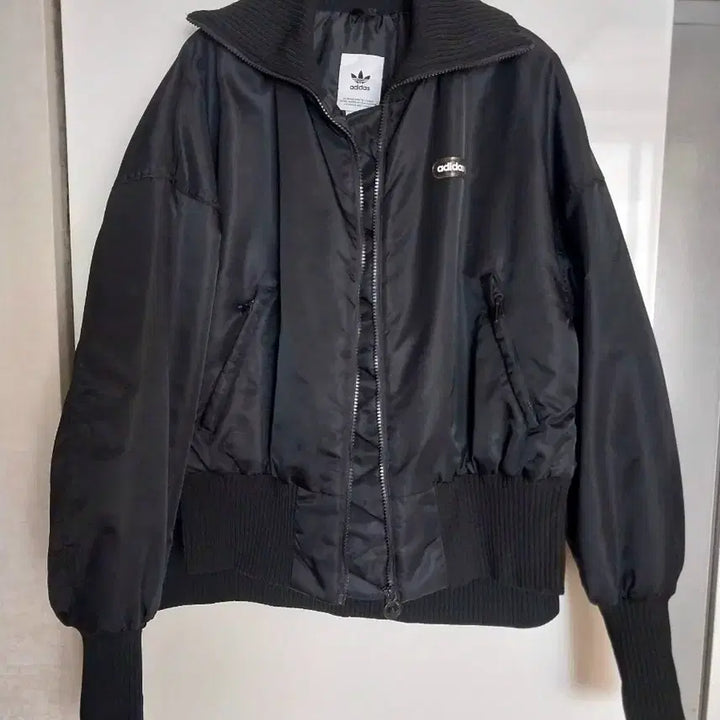 [BUNJANG] Adidas Black Bomber Jacket / 아디다스 블랙 봄버 자켓