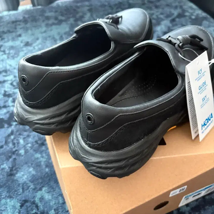 [BUNJANG] Hoka Speed Loafer Black Shoes (260mm) / 호카 스피드로퍼 260