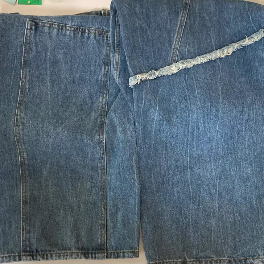 [BUNJANG] Nohant Unbalanced Wide Denim Jeans / [노운/1]언발란스 와이드 데님