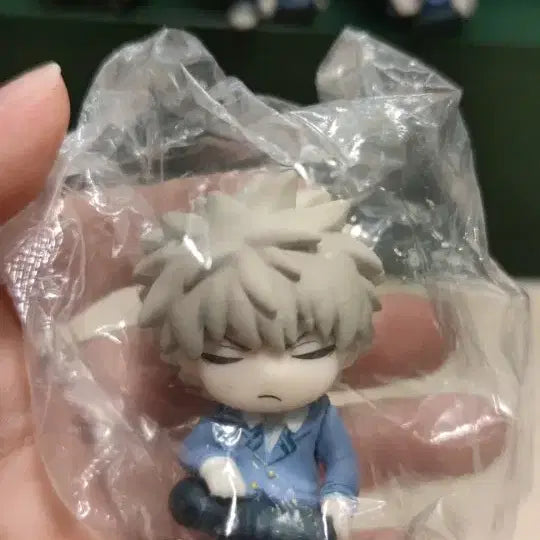 [BUNJANG] My Hero Academia Bakugo Uniform Shoulder Bump Gacha / 나의 히어로 아카데미아 바쿠고 교복 어깨쿵 가챠 양도