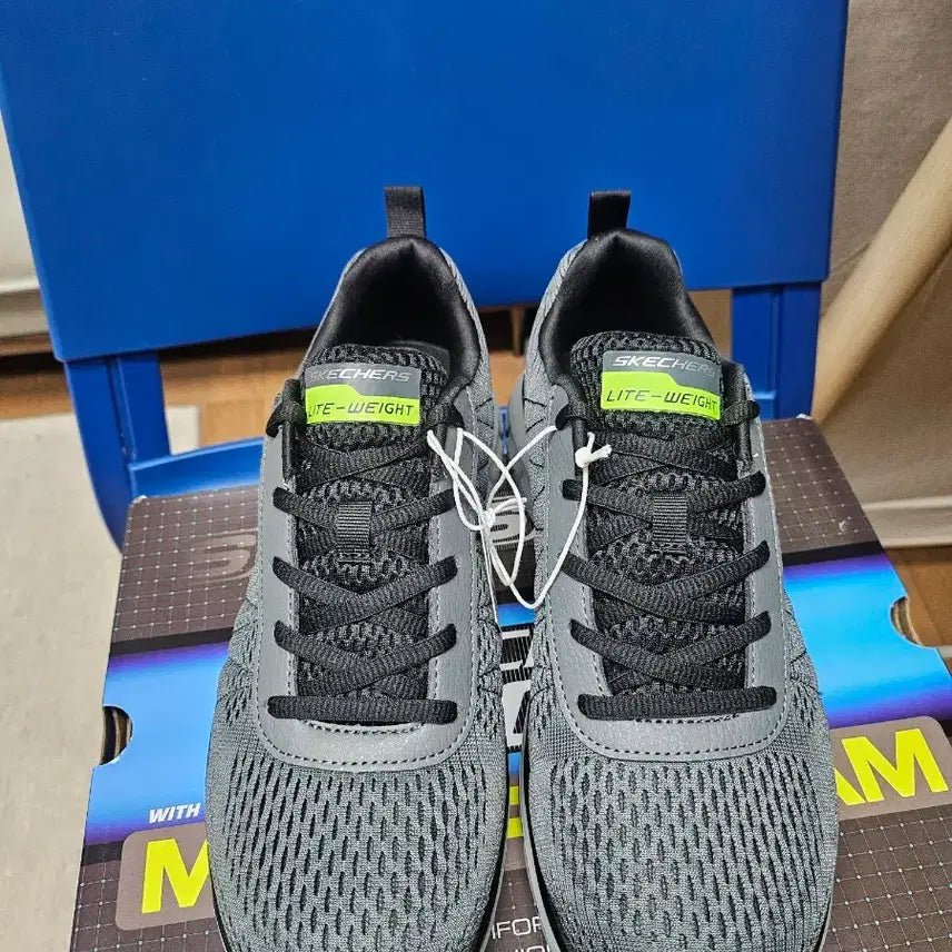 [SOLD OUT] 스케쳐스 남성 운동화 차콜블랙