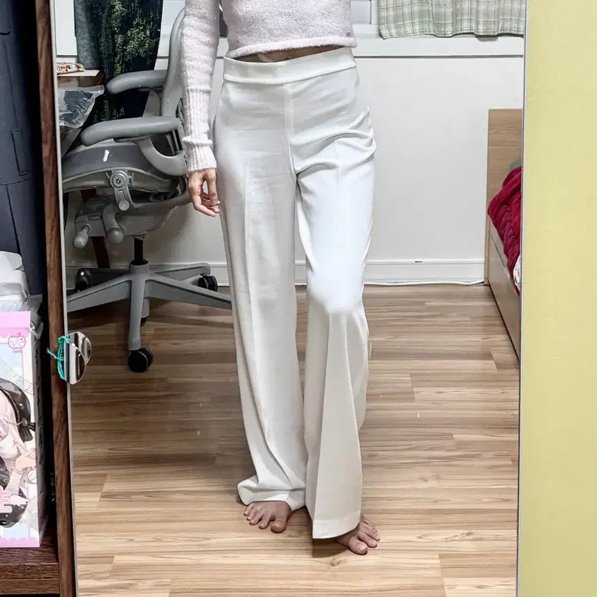 [BUNJANG] ZARA Tucked Wide White Slacks / 자라 핀턱 와이드 찰랑 화이트 슬랙스 여름바지 (26)