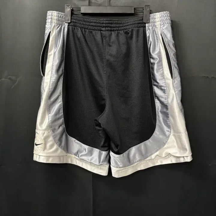 [BUNJANG] Nike Old School Shorts / 나이키 올드스쿨 숏츠