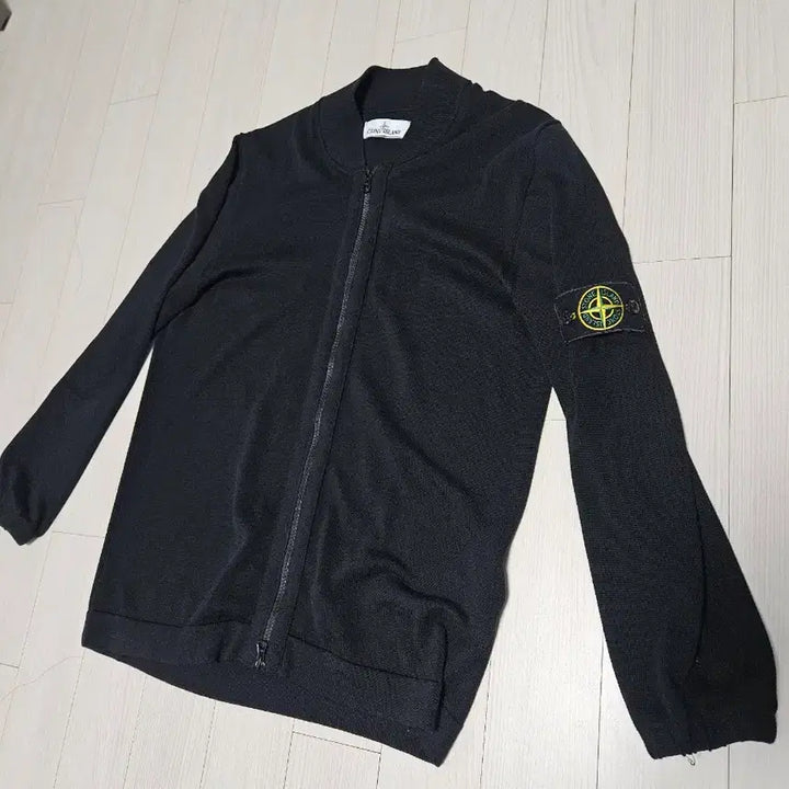 [BUNJANG] Stone Island Black Knit Zip-Up Cardigan / 스톤아일랜드 블랙 니트 집업 가디건