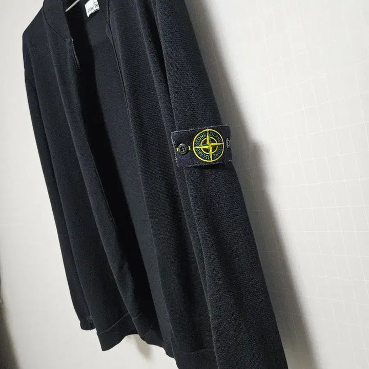 [BUNJANG] Stone Island Black Knit Zip-Up Cardigan / 스톤아일랜드 블랙 니트 집업 가디건