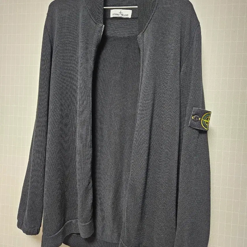 [BUNJANG] Stone Island Black Knit Zip-Up Cardigan / 스톤아일랜드 블랙 니트 집업 가디건