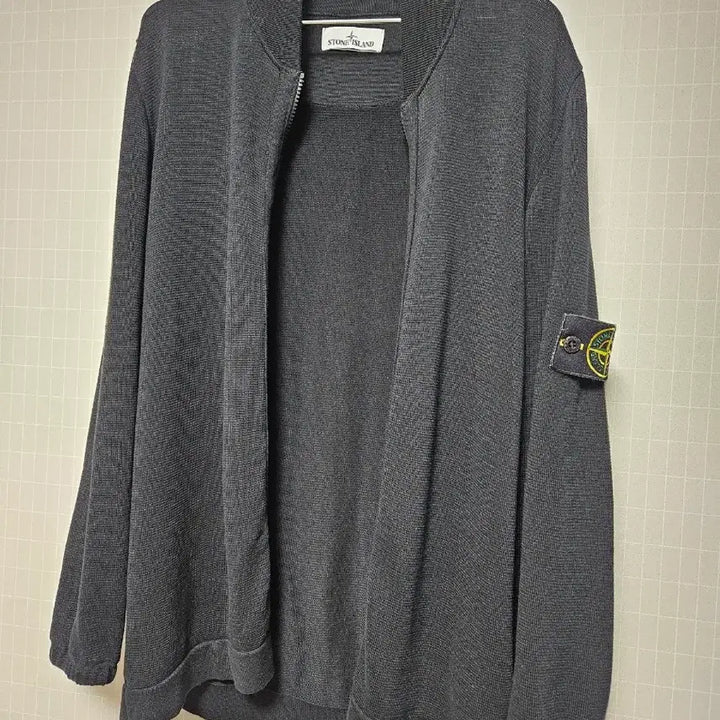 [BUNJANG] Stone Island Black Knit Zip-Up Cardigan / 스톤아일랜드 블랙 니트 집업 가디건