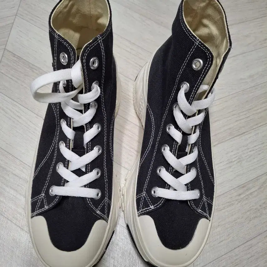 [BUNJANG] New Balance 530 Sneakers / 운동화