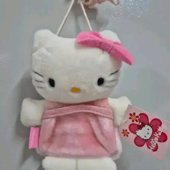 [BUNJANG] Sanrio Classic Ribbon Kitty Mini Pouch Bag / 산리오 고전키티 리본키티 파우치 미니가방