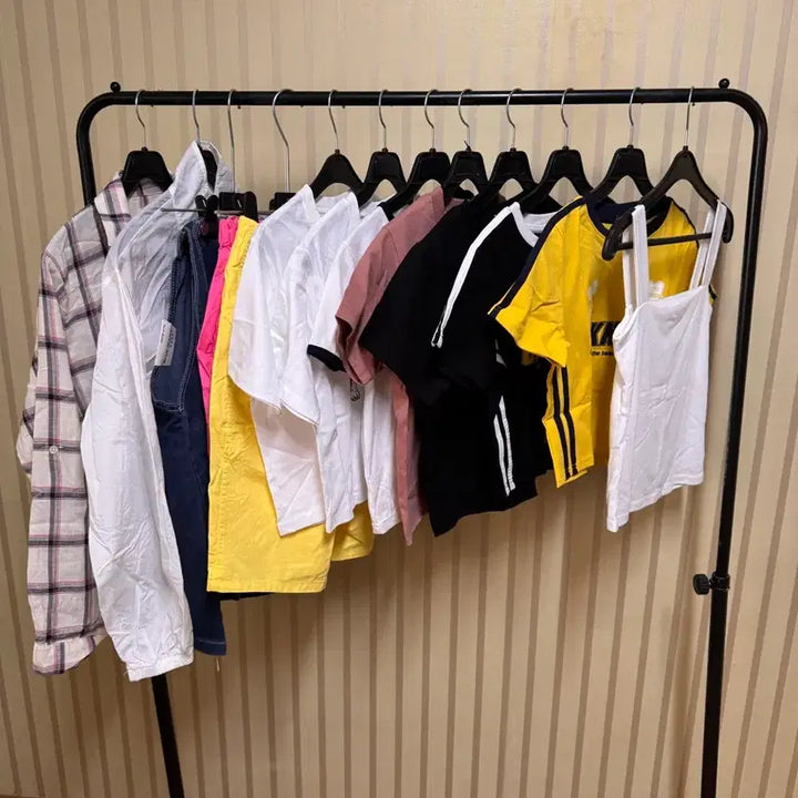[BUNJANG] Assorted Summer Clothing Bundle Set / 여름 바람막이외 크롭티 청 점프슈트 15벌 새상품 일괄