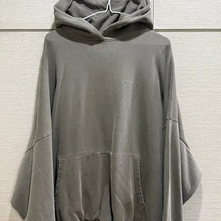 [BUNJANG] Grails Washing Hoodie / 그레일즈 워싱후드티 4만원