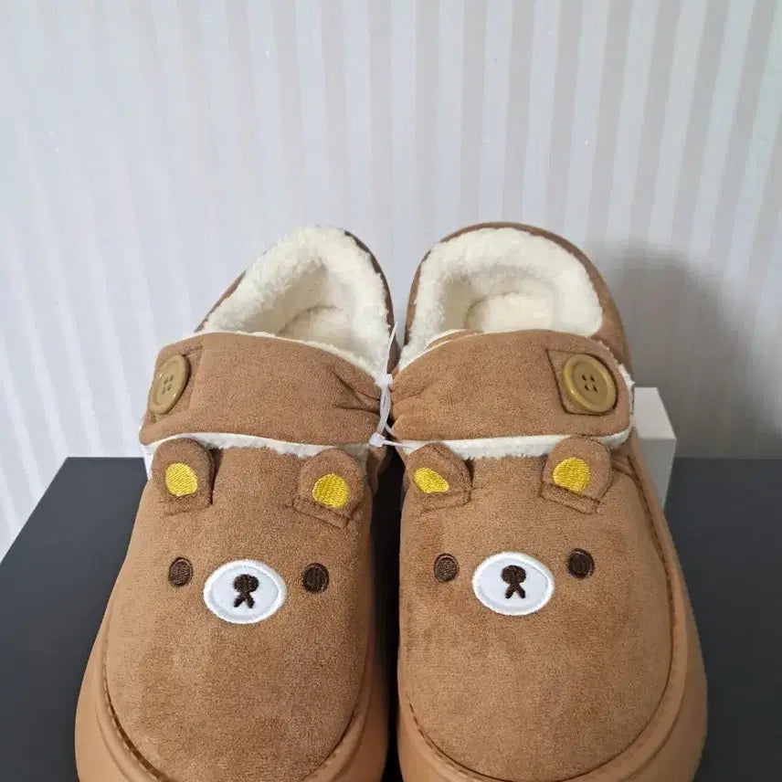 [BUNJANG] Rilakkuma Bear Slippers / 리락쿠마 곰돌이 캐릭터 털 어그 슬리퍼 브라운 새상품 250 255