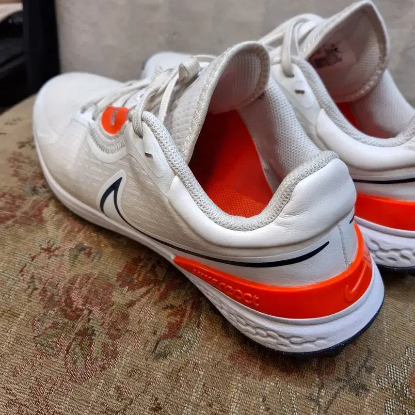 [BUNJANG] Nike Infinity Golf Shoes White Orange / 나이키 인피니티 골프화 화이트 오렌지 포인트