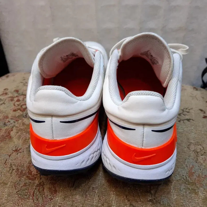 [BUNJANG] Nike Infinity Golf Shoes White Orange / 나이키 인피니티 골프화 화이트 오렌지 포인트
