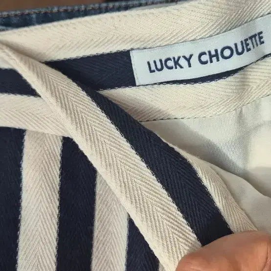 [BUNJANG] Lucky Chouette Navy Striped Long Skirt / 럭키슈에트스커트