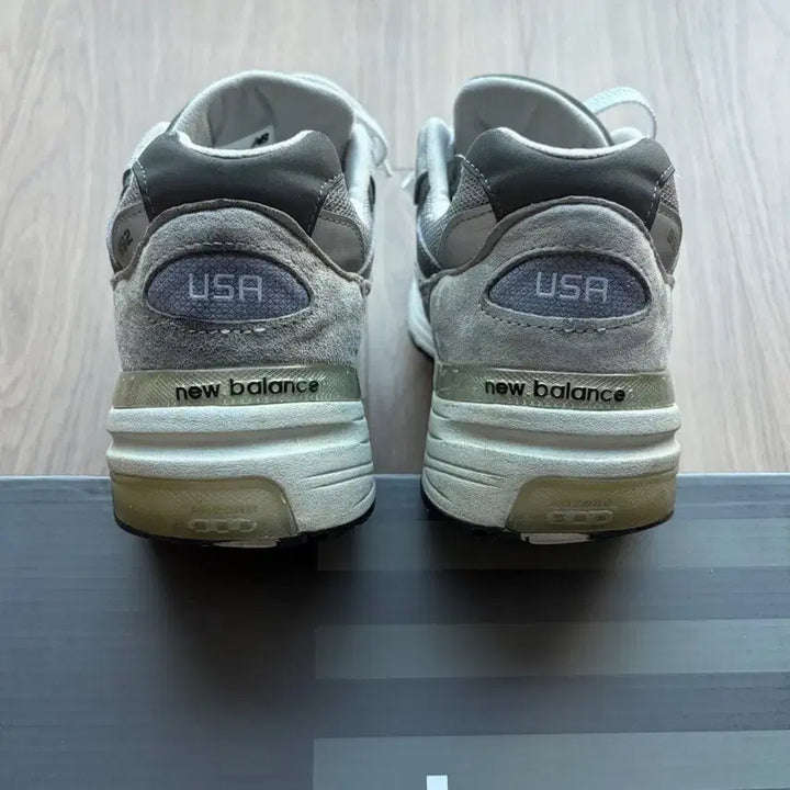 [BUNJANG] New Balance 992 Gray Standard Sneakers / 뉴발란스 992  그레이 d 스탠다드