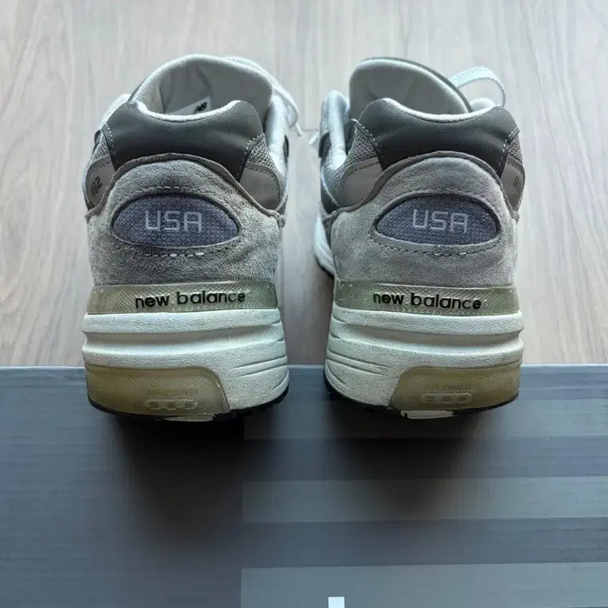 [BUNJANG] New Balance 992 Gray Standard Sneakers / 뉴발란스 992  그레이 d 스탠다드