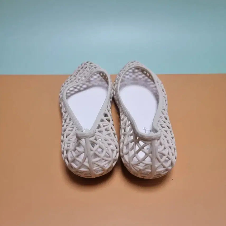[BUNJANG] Generic Beige Jelly Flat Shoes for Women / 펀칭 플랫 230 젤리슈즈 베이지 여성