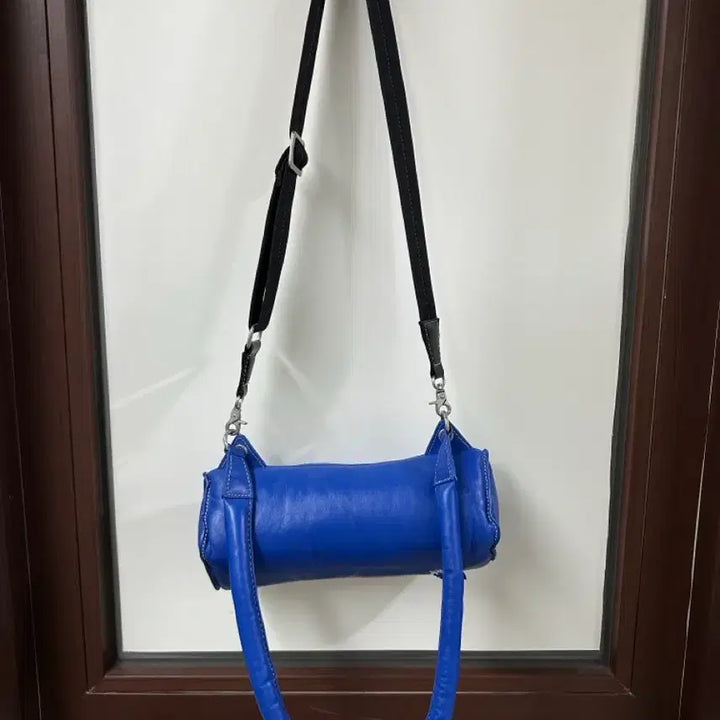 [SOLD OUT] 아더에러 X 자라 레더 숄더백 블루 adererror zara 크로스백