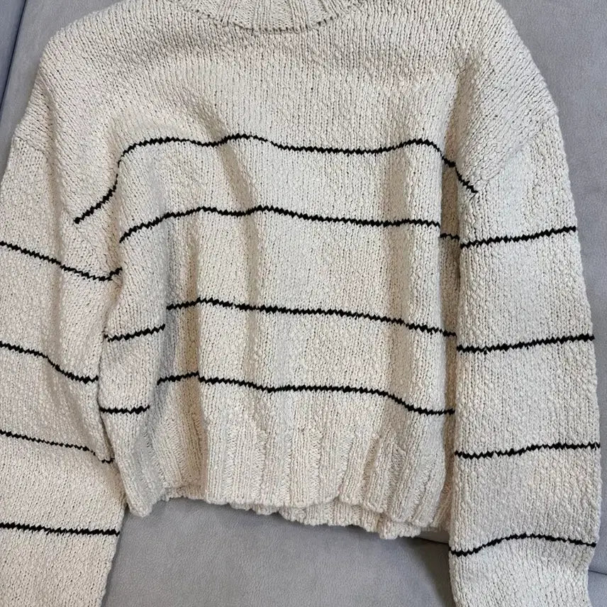 [BUNJANG] Slub Striped Knit Ecru Color Top / 슬럽 스트라이프 니트 에크루컬러