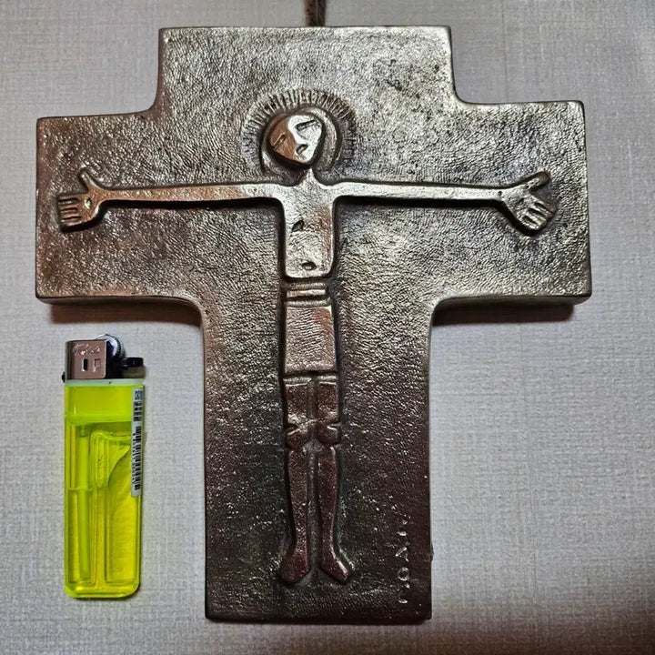 [BUNJANG] Choi Jong Tae Bronze Crucifix Wall Hanging / 2.최종태 작 벽걸이 십자가 crucifix 청동 Bronze.